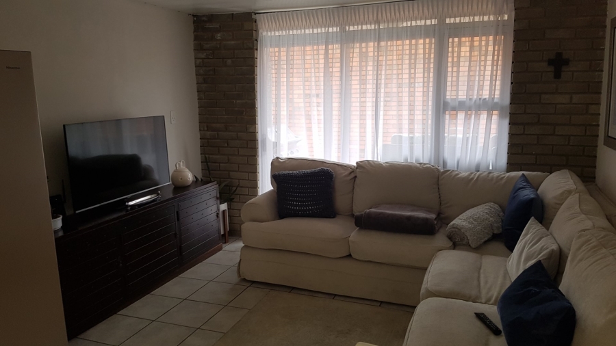 To Let 1 Bedroom Property for Rent in Bethlehem Free State
